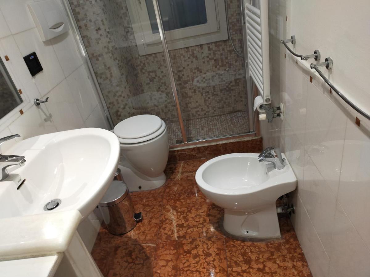 Biennale Apartment Near San Marco Венеция Экстерьер фото