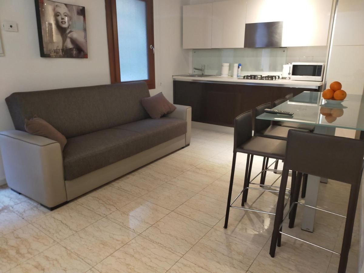 Biennale Apartment Near San Marco Венеция Экстерьер фото