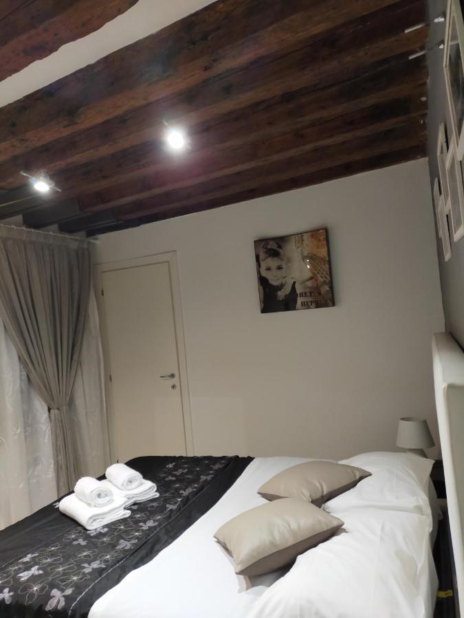 Biennale Apartment Near San Marco Венеция Экстерьер фото